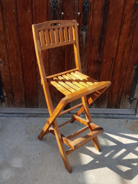 Teak bar stool, ship's chair...sits super 👌👌