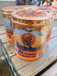 Unique, New Old Stock, full vintage can of Uncle Bens Rice😍