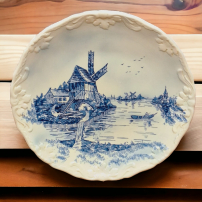 Large Delft blue wall plate, wall plates, traditional Dutch scene.
