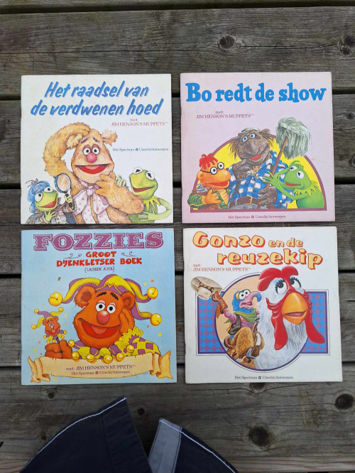 4 vintage comic book, Muppets comics😍