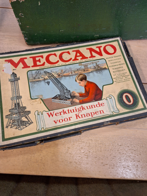 Nice collection of antique Meccano toys😍